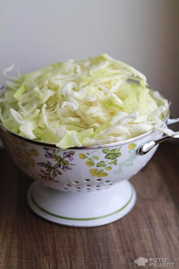 Рецепт маринованной капусты с яблоком