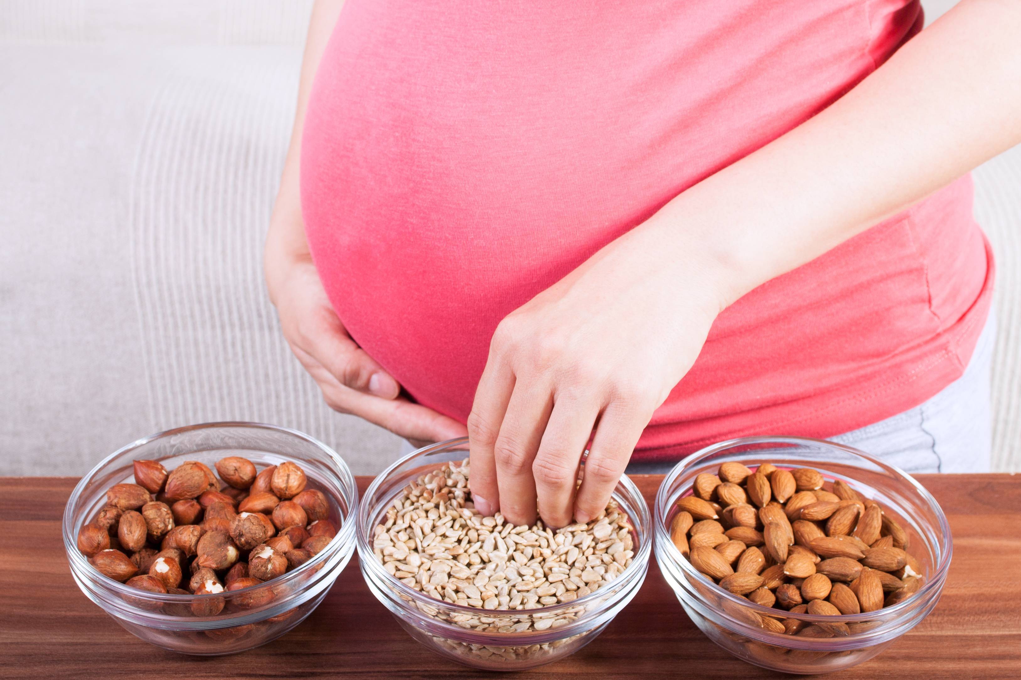Польза и вред кешью при беременности. Выбор орехов, суточная норма и меры предосторожности