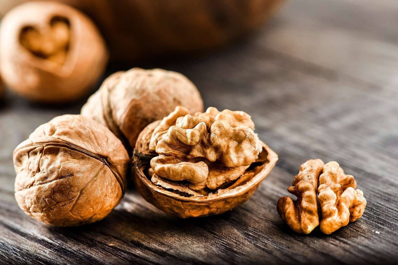 Орехи: полезные и лечебные свойства, противопоказания