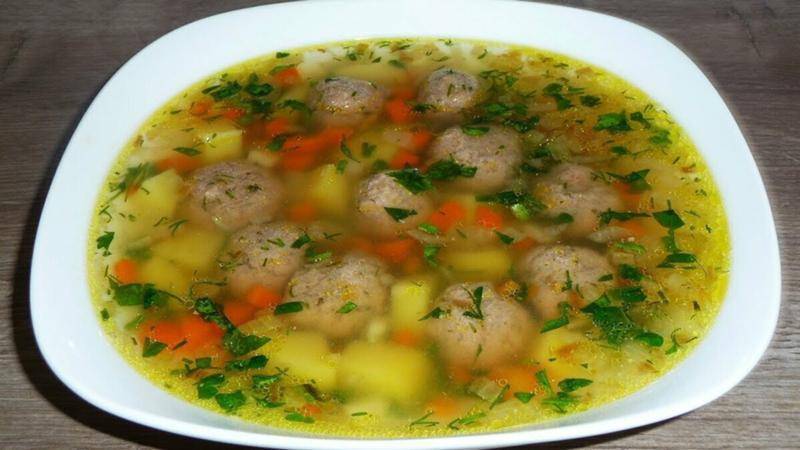 Суп с фрикадельками — 14 рецептов из разного вида фарша