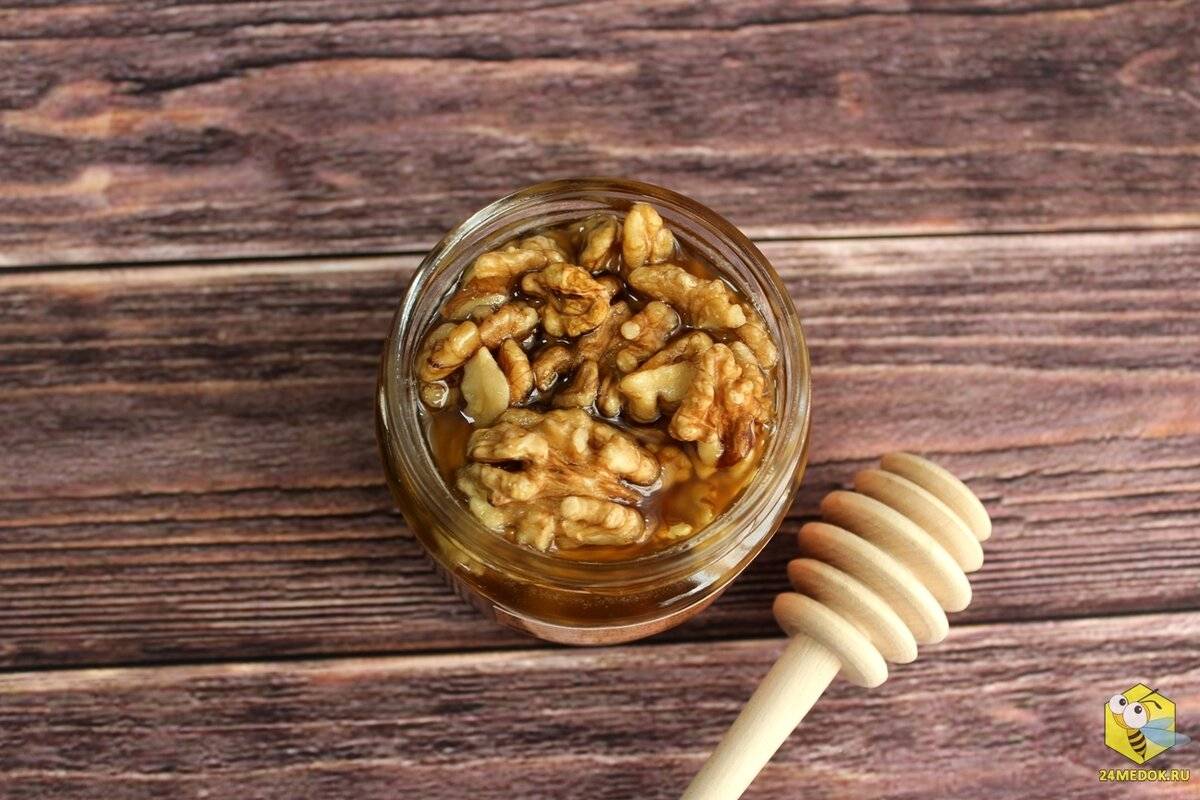 Какие заболевания можно лечить медом с орехами: полезные свойства натуральных продуктов - здоровье на joinfo.ua