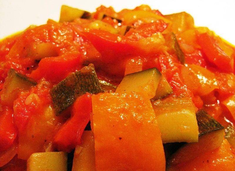 Овощное рагу с кабачками - 15 простых рецептов на любой вкус