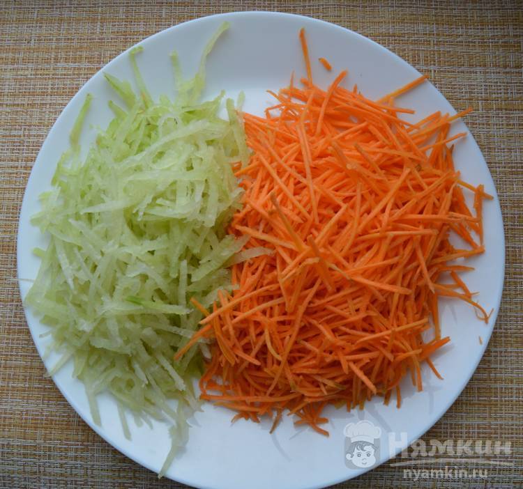 Салат с капустой и редькой - 82 рецепта: овощные салаты | foodini