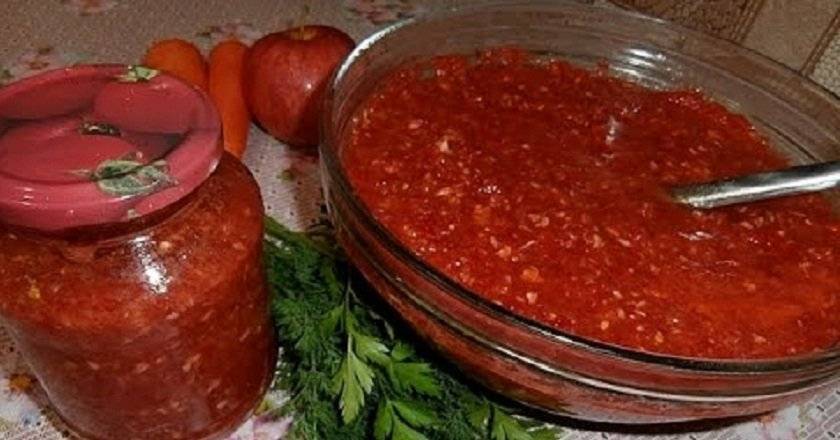 Рецепт огонька из помидор с чесноком