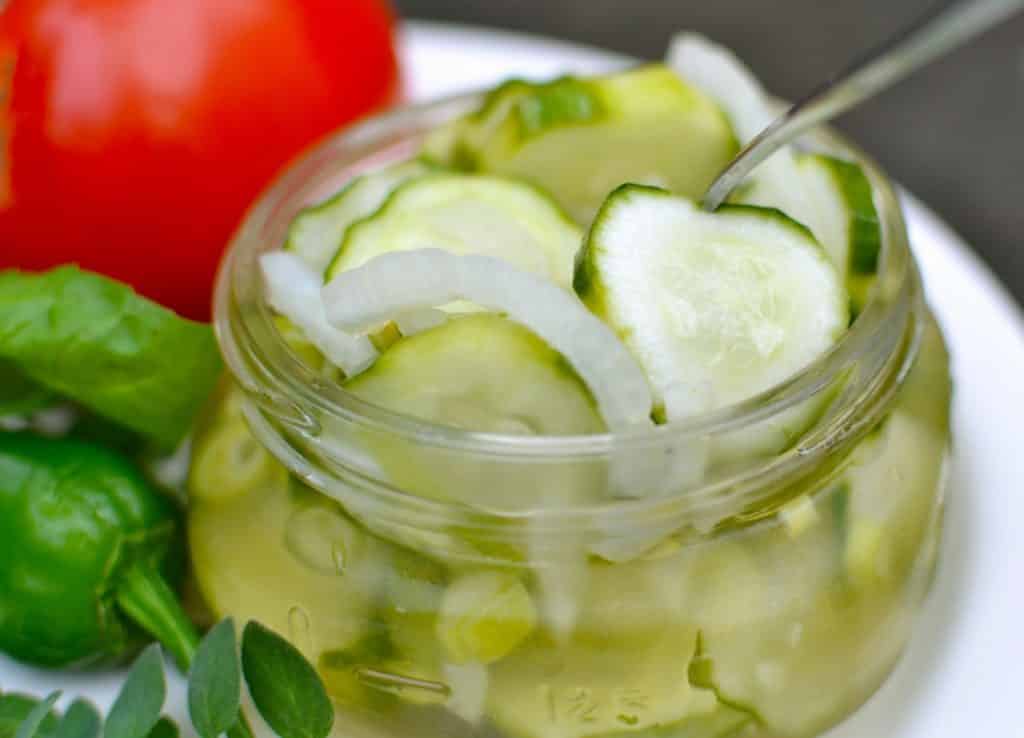 Как сделать салат «нежинский» из огурцов на зиму: 9 рецептов